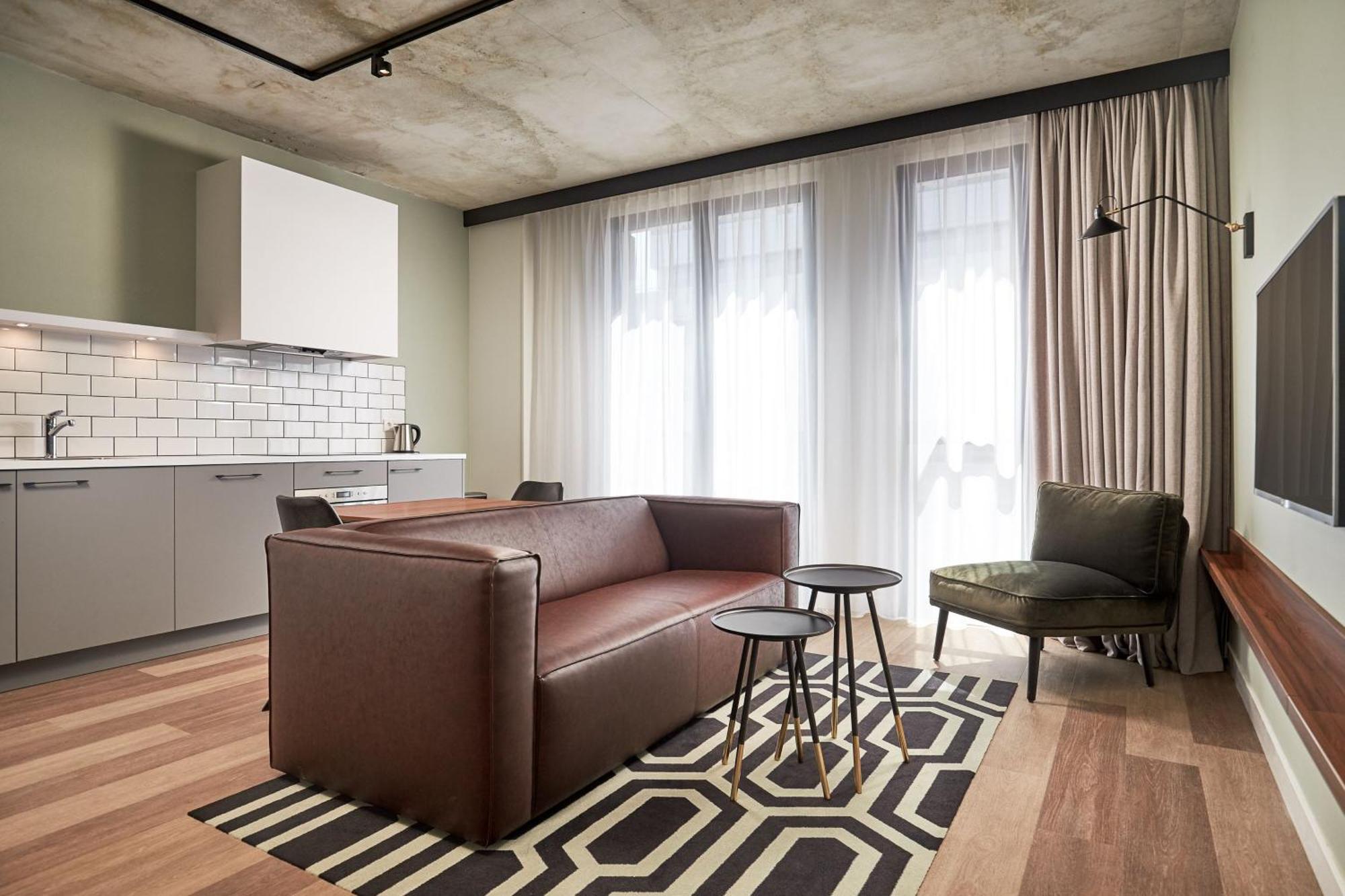 Corendon Amsterdam Schiphol Airport Aparthotel 4*